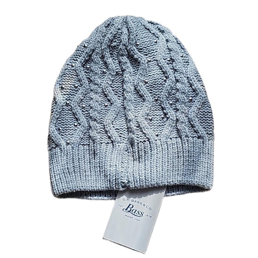 G H Bass & Co NWT Gray cable knit, metallic studded beanie hat